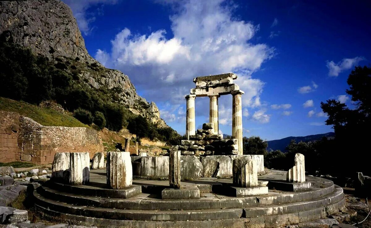 Apollo Tapınağı - Delphi